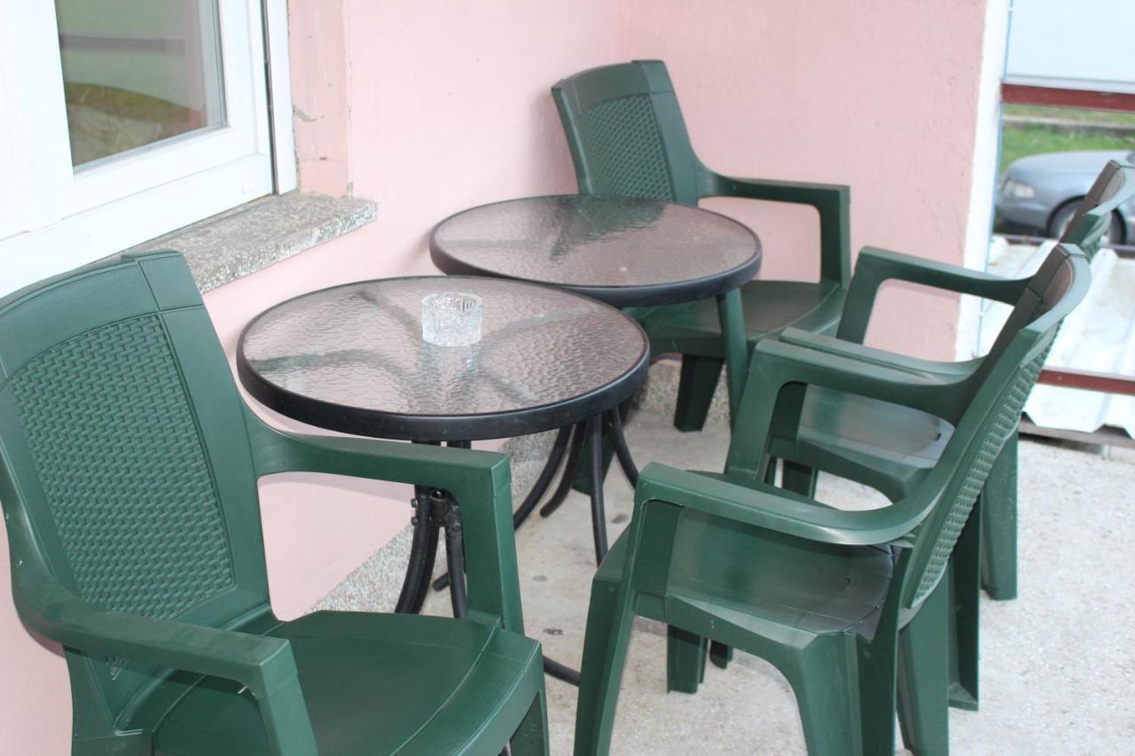 Apartmani Ramonda Teslic Bagian luar foto
