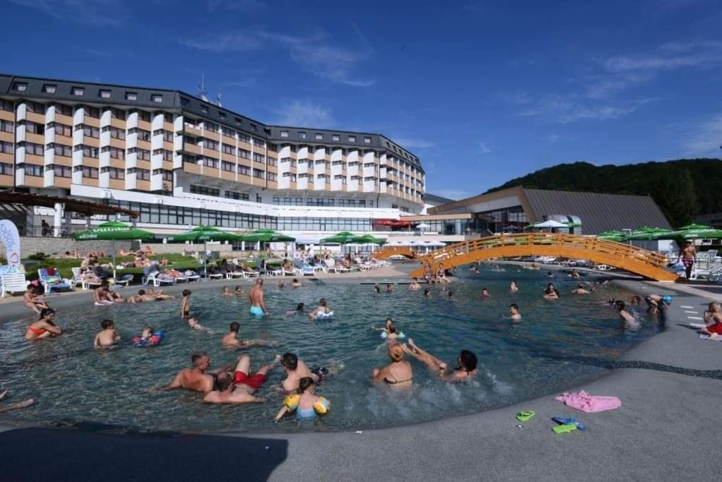 Apartmani Ramonda Teslic Bagian luar foto
