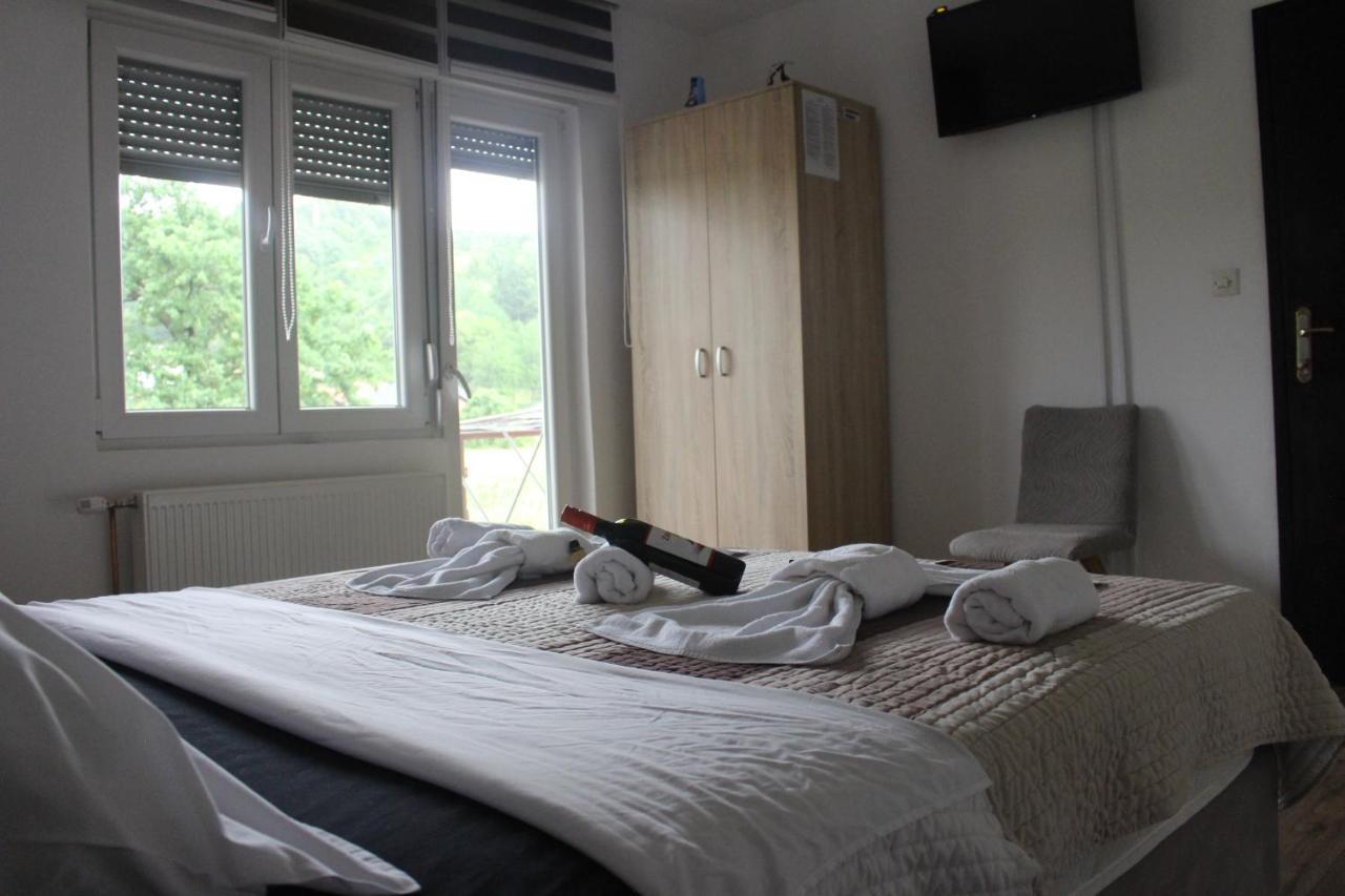 Apartmani Ramonda Teslic Bagian luar foto
