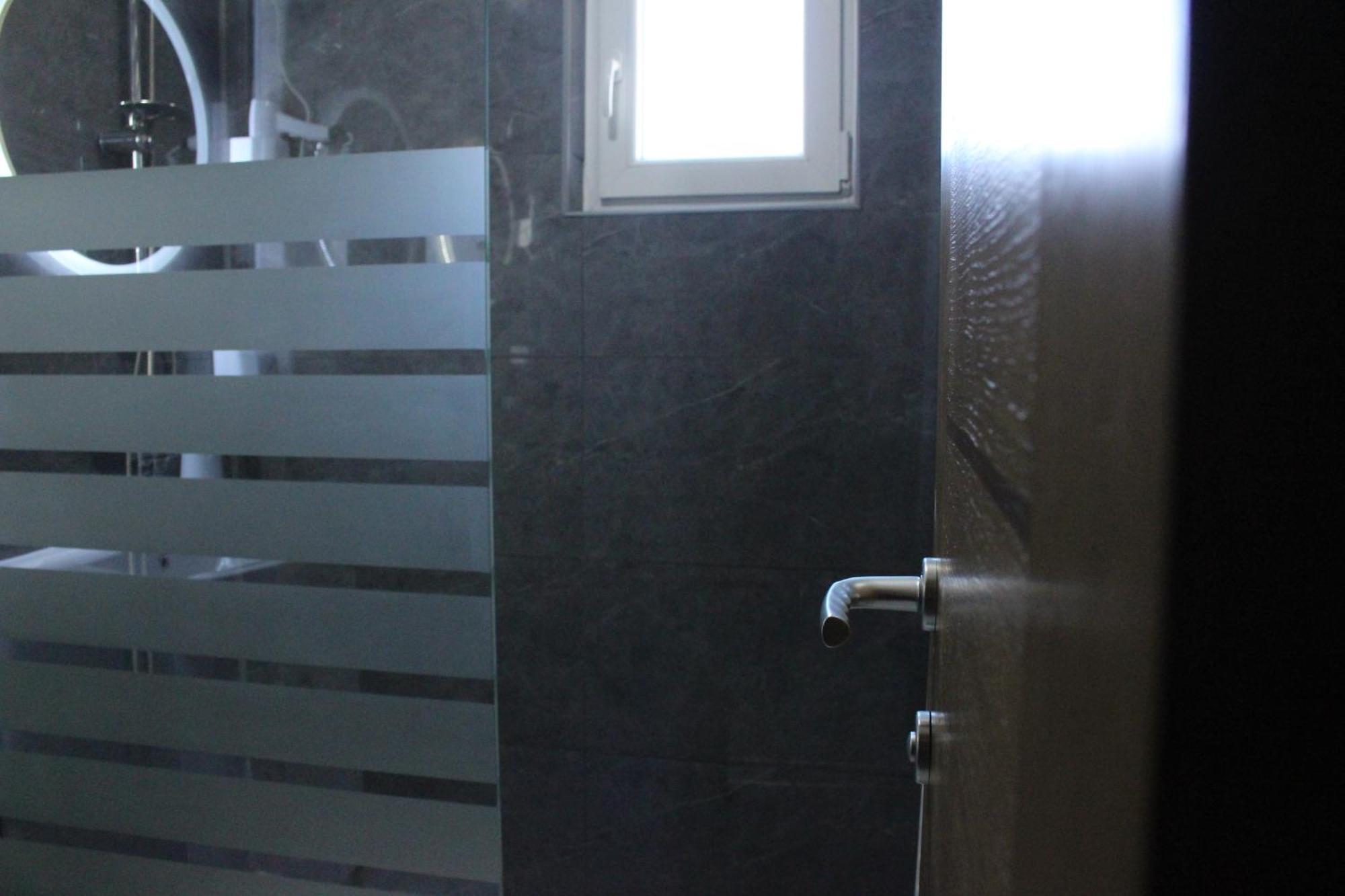 Apartmani Ramonda Teslic Bagian luar foto